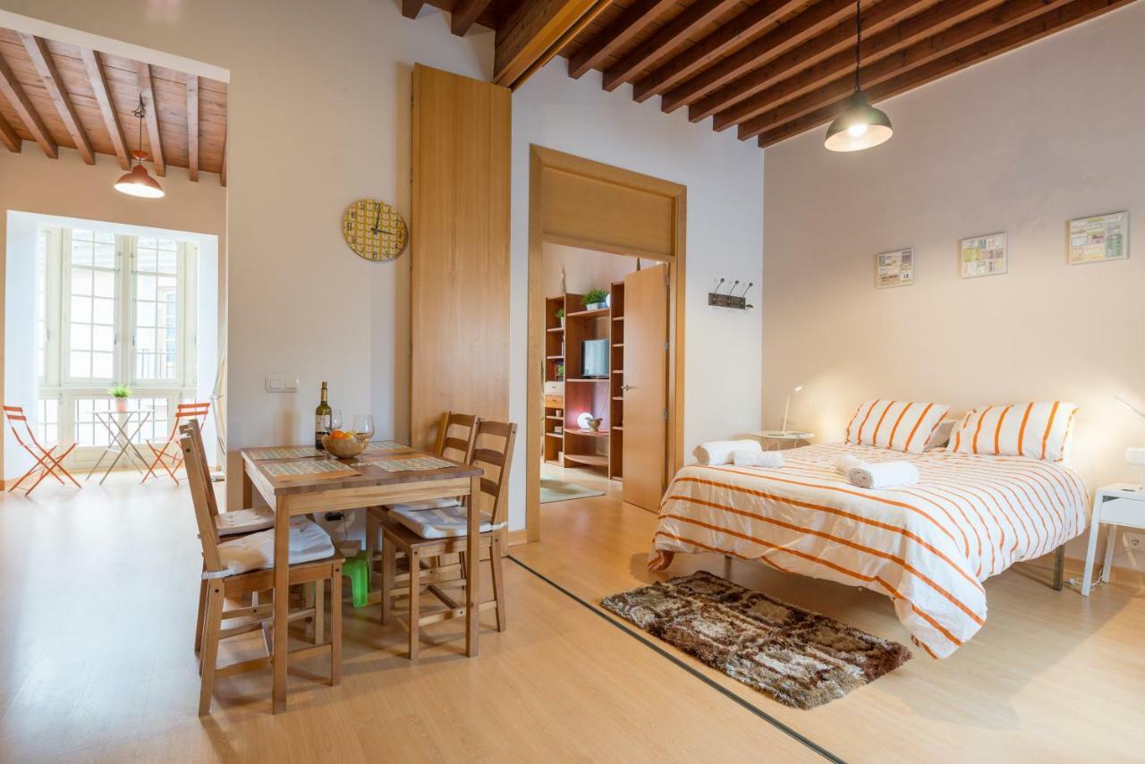 A Dos Pasos De Todo Apartment Malaga Exterior photo