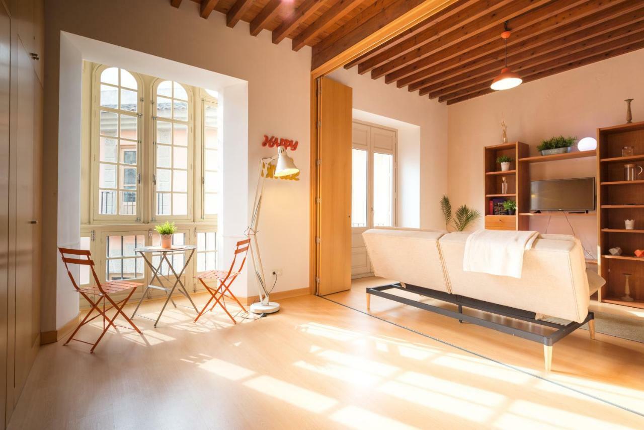 A Dos Pasos De Todo Apartment Malaga Exterior photo