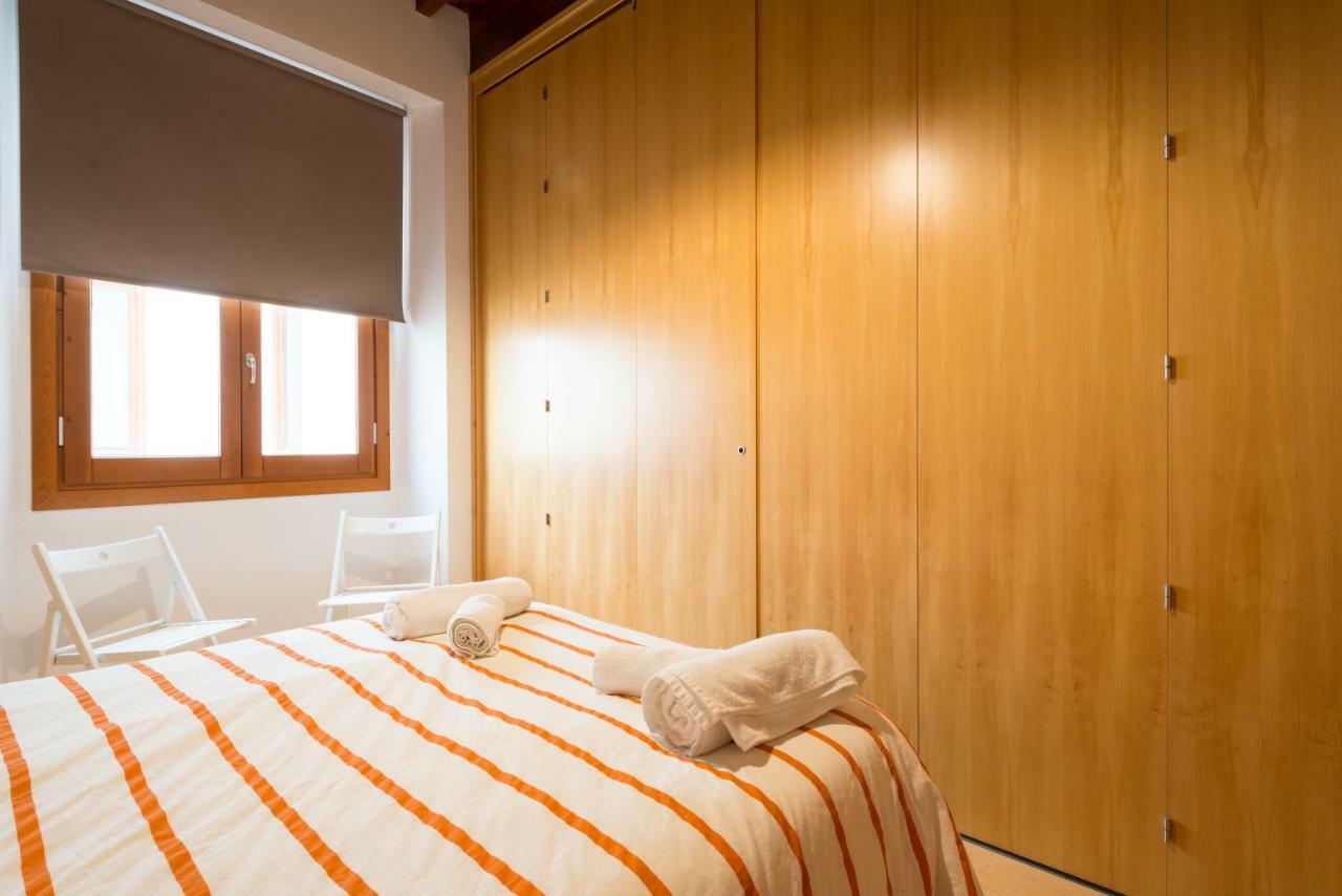 A Dos Pasos De Todo Apartment Malaga Exterior photo